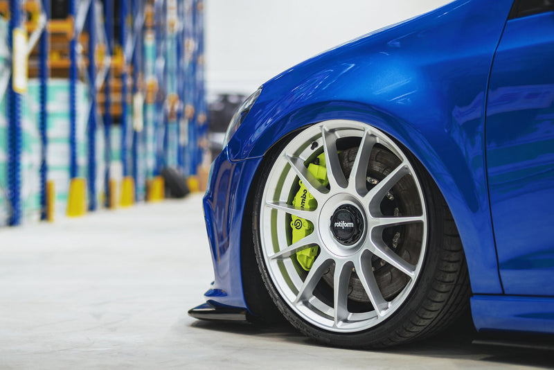 Golf R